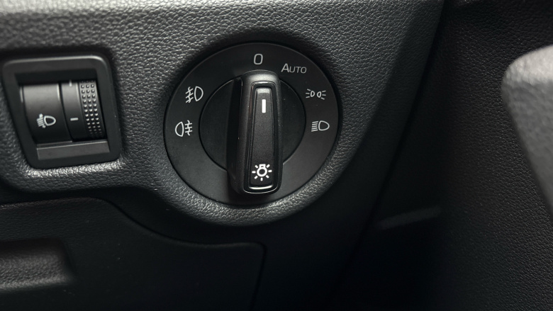 Skoda Kamiq 1.0 TSI SE 5dr DSG Petrol Hatchback